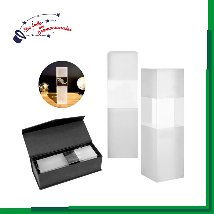 Trofeo de Cristal en Forma de Prisma Rectangular Modelo A-T532